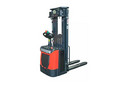 Штабелёр самоходный NOBLELIFT PS16N 5300