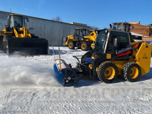 Угловая щетка Метатекс с гидравлическим поворотом 200 см. Диаметр 550 мм